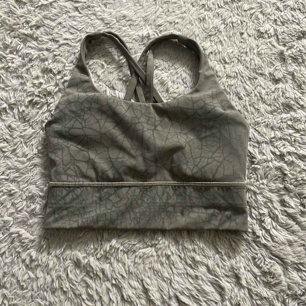 lululemon sports bra